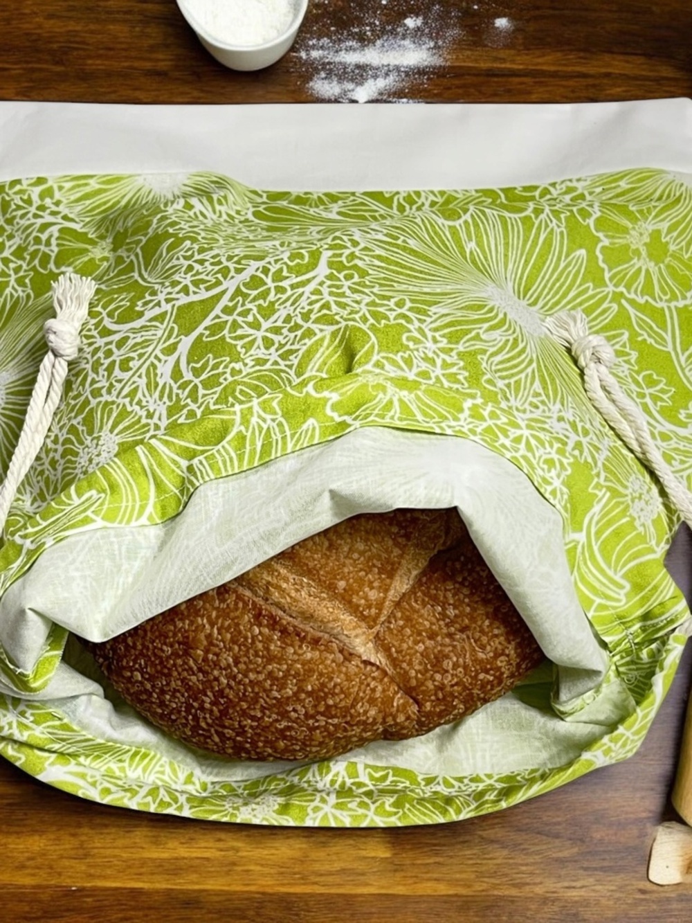 Light Green and White Floral Cotton Bread Bag, Reusable Drawstring Bread Storage